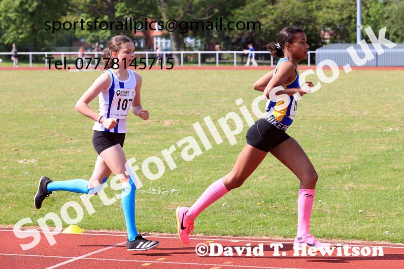 Girls Under-13s 1500 metres, 2024 North Eastern Track and Field Champs., Middlesbrough.  Photo: David T. Hewitson/Sports for All Pics